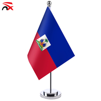 Kit de Cadeau pour Supporters de Football 2026 : Ensemble de Support pour Match de Football avec Drapeau Haïtien – T-shirts, Écharpe, Bracelet, Badge, Épingle, Collier Haïti