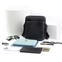 Personnalisé Vintage Crazy Horse Cuir Designer Personnalisé Imprimé Sling Bandoulière Sac en Cuir Véritable Messenger Sac à Bandoulière pour Hommes