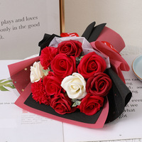 Bouquet Cadeau Saint-Valentin Carré de Roses Éternelles Faites à la Main Fleurs Séchées Fête des Mères Noël Remise de Diplôme Nouvel An