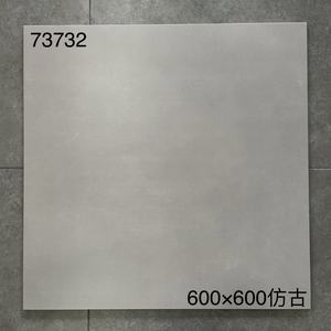 กระเบื้องลายหินอ่อนสีเทาขนาด60x60ซม. มีพื้นผิวด้านและพื้นผิวกันลื่นสำหรับใช้ในบ้านและโรงแรม - Product Image 5