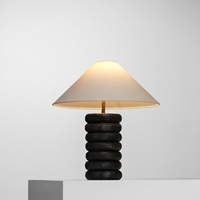 Lampe de table LED en résine, style médiéval, DIY, 220V, pour salon et chambre à coucher, vente directe d'usine Zhongshan