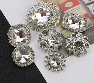 RHINESTONE BUTTON WITH METAL BASE 13-24#