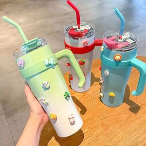 Vaso Térmico Thunder de Gran Capacidad de 40 oz de Acero Inoxidable, Taza de Viaje para Bebidas Calientes y Frías con Pajita - Product Image 1
