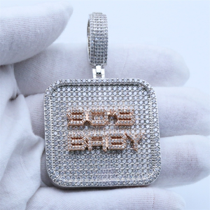 Collar con Colgante Cuadrado de Alta Calidad, Estilo Hip-Hop, con Letras Personalizadas - Product Image 3