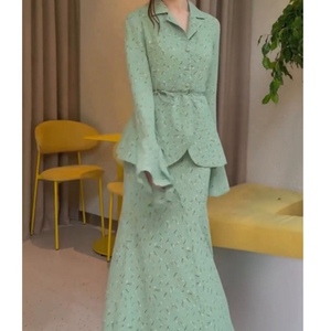 Women's New Floral Print High-Quality Cinched Waist Long-Sleeve Top and Skirt 2-Piece <b>Set</b> Fashion - Product Image 6