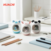 Taille-crayon électrique à piles en plastique pour enfants en forme de dessin animé HUACHI