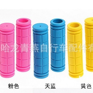 Poignées de guidon de vélo 22,2 mm TPR antidérapantes colorées non imperméables pour vélos de route - Product Image 5