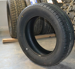 <strong>China</strong> Tire Pricelist <strong>225</strong>/60R17 <strong>225</strong>/60r17 <strong>225</strong> <strong>60</strong> <strong>17</strong> SUV Off Road UHP PCR MT RT Boto Genesys-228 Buy Tyres From <strong>China</strong> - Product Image 3