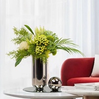 Vase à fleurs créatif en acier inoxydable, forme géométrique, design moderne et simple, décoration de bureau personnalisée en métal pour la maison, vente en gros