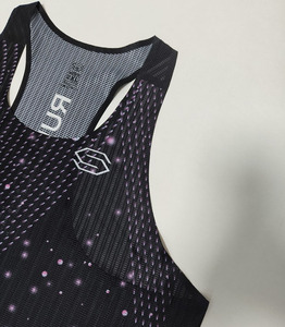 <span class=keywords><strong>Chaleco</strong></span> Deportivo Casual para <span class=keywords><strong>Hombre</strong></span>, Transpirable, de Secado Rápido, Sin Mangas, para Gimnasio, Top Deportivo, Tejido Elástico de Malla para Correr, Hacer Ejercicio y Entrenamientos - Product Image 3