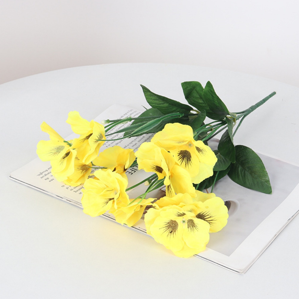 Jaune