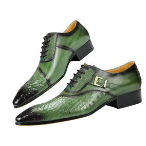 Zapatos <span class=keywords><strong>de</strong></span> Vestir <span class=keywords><strong>de</strong></span> Cuero con Patrón <span class=keywords><strong>de</strong></span> Avestruz y Serpiente para Hombre - Zapatos Formales <span class=keywords><strong>de</strong></span> Negocios con Cordones en Verde Degradado y Hebilla Metálica - Product Image 2
