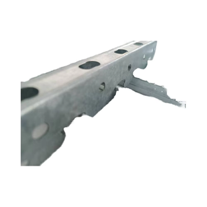 Clip para Techo Suspendido de Acero Galvanizado, Moderno, Último Modelo, Mejor Vendedor, Directo de Fábrica, Quilla de Acero Ligero, Ignífugo, Resistente a la Oxidación - Product Image 1