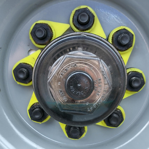 Indicatore di Allentamento Dadi Ruota Certificato ISO per Sicurezza Pneumatici di Camion e Rimorchi - Product Image 6