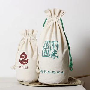 Sac à poussière en coton de luxe personnalisé avec cordon de serrage et poignée en corde pour l'emballage des vêtements - Product Image 6