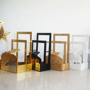 Vente directe d'usine de décorations musulmanes populaires, supports en bois pour <span class=keywords><strong>Coran</strong></span> et tapis de prière, et supports de prière en bois personnalisables - Product Image 1