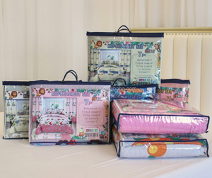 Set Sprei Karakter Kartun Ukuran Twin dengan Gorden 7 Pcs Set Bedcover Berwarna-warni untuk Anak Perempuan atau Laki-laki - Product Image 2