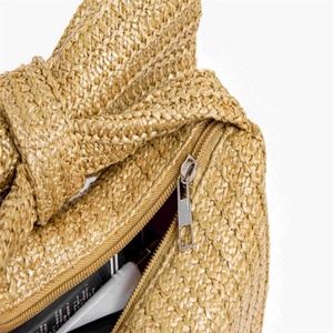 Nouveau style 2024 : Sacs fourre-tout de plage pour femme en jute, de luxe, écologiques, recyclables, réutilisables, avec fermeture éclair et poignée Flexiloop, au crochet - Product Image 2