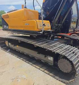 Excavadora de orugas Hyundai 225 de segunda mano con buen precio con motor central y componentes del motor a la venta - Product Image 3