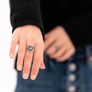 Simple Floral <b>Sunflower</b> Women's <b>Ring</b> Silver Tone Daisy Design Gift Jewelry Fashion <b>Rings</b> - Product Image 3