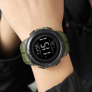 Skmei Digital Watch Men Black Gold Tpu Strap 3Bar Waterproof Outdoor Sports Watch With Chronograph And Date Display - Product Image 3