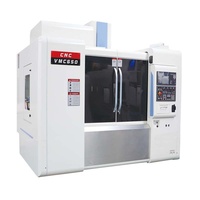 Centre d'usinage vertical VMC650 3/4/5 axes de Taïwan, fournisseur chinois, machine de fraisage aluminium/métal BT40 GSK automatique haute performance