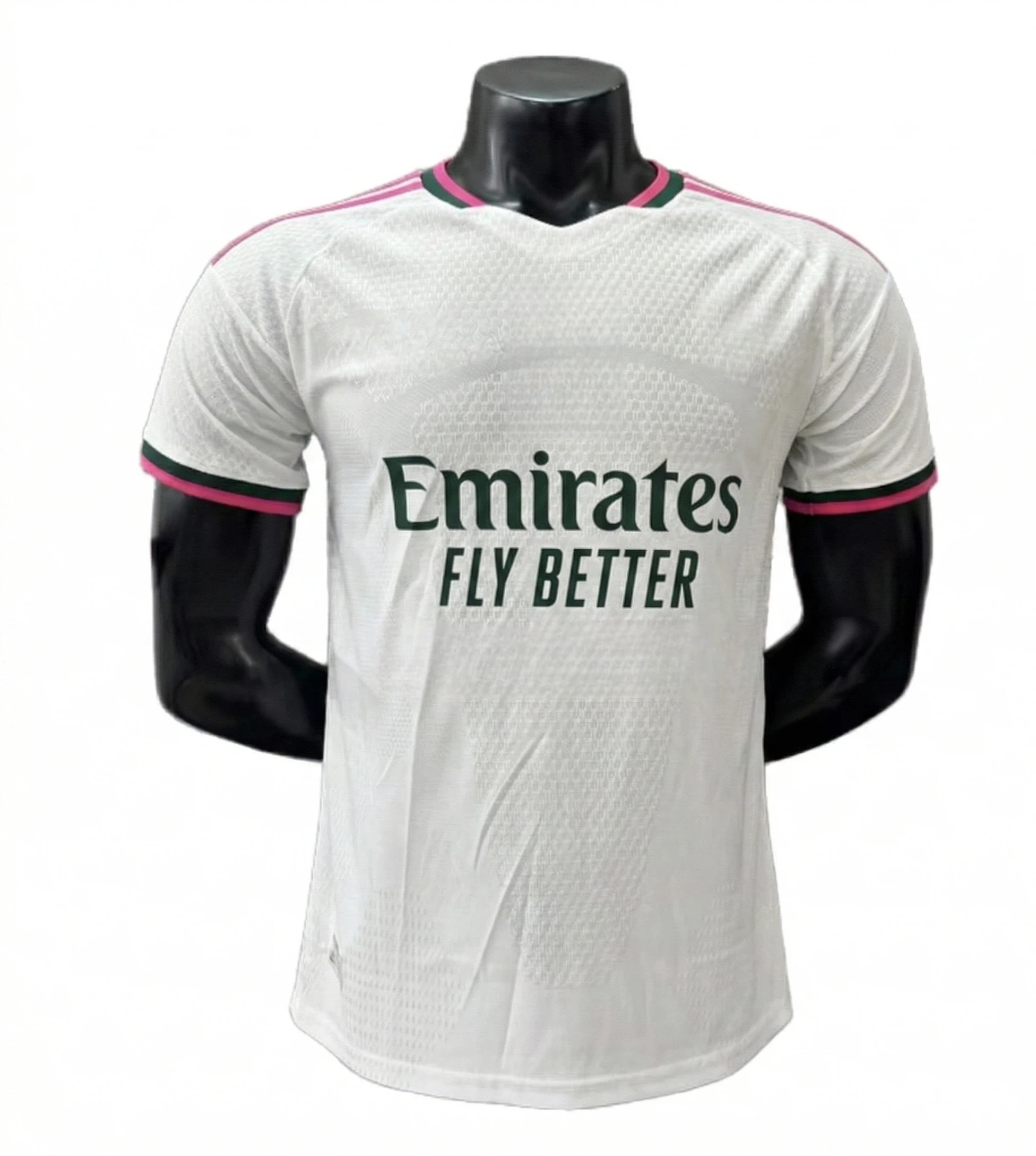 ORIGINAL PLAYER ISSUE Real Madrid Fly Emirates Violet Training Sponsor Patch EUR 5,82 - ES