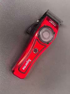 LILIPRO L61 - Máquina Cortapelos Profesional para Salón, Inalámbrica, Motor Rotatorio de 11000 RPM, Cuchilla de Acero <span class=keywords><strong>DLC</strong></span>, Eléctrica - Product Image 3