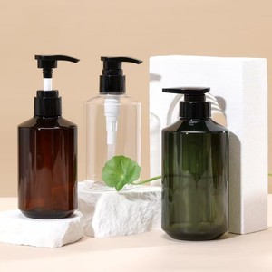 Vente en gros de bouteilles de lotion inclinées personnalisées de 300ml 500ml Bouteilles à pompe pour shampoing ambré en plastique PET Bouteilles de gel douche pour lavage du corps - Product Image 4