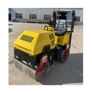 Kleine 1000KG dubbeltrommel aangedreven diesel hydraulische trilwegwals met <span class=keywords><strong>Honda</strong></span> motorpomp grondcompactor - Product Image 1