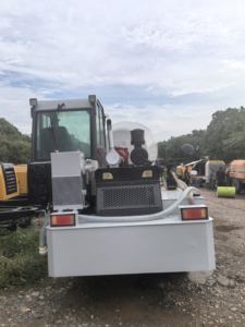 Mesin pengaduk beton seluler mesin Yuchai 85kW swa-pemuatan 3, 5m shop 4*4 <span class=keywords><strong>Drive</strong></span> 16m lingerie/h Output 270 ° Discharge konstruksi Gearbox bantalan - Product Image 3