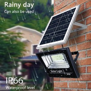 ไฟสปอร์ตไลท์ LED พลังงานแสงอาทิตย์แบบภายนอก 40W 60W 100W 200W 300W  วัสดุอะลูมิเนียม กันน้ำ IP67 แบตเตอรี่ LiFePO4 มุมลำแสง 120 องศา พร้อมรีโมทคอนโทรล สำหรับสวน - Product Image 4