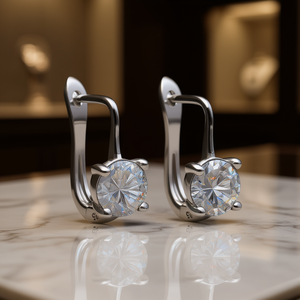 Orecchini a polsino in oro bianco con zirconi rotondi incastonati a griffe, gioielli classici da donna per matrimonio, orecchini in lega placcati rodio - Product Image 2