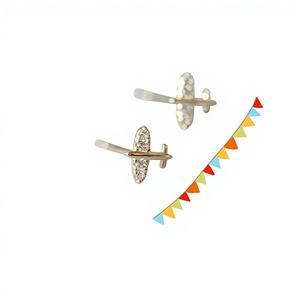 Pendientes de tuerca unisex de aleación de cobre GOL Dtutu 9K con forma de mini avión, modernos, con diamante en forma de corazón y granate, de la Universidad de Pekín, con certificación de gemas. - Product Image 1