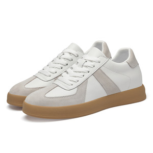 Chaussures de marche légères personnalisées de haute qualité pour hommes et femmes, baskets en cuir véritable à lacets, doublure en maille décontractée - Product Image 4