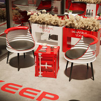 Ensemble table et chaises de camping d'extérieur, mobilier moderne en métal et fer, idéal pour les centres commerciaux, les salons de thé et les espaces publics.