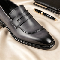 Mocassins de luxe gris bruni pour hommes, chaussures formelles faites à la main pour hommes, chaussures décontractées pour affaires