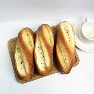 Bâtonnets de pain artificiels, <span class=keywords><strong>faux</strong></span> légumes et <span class=keywords><strong>faux</strong></span> fromages - Product Image 4