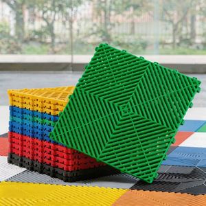 Dalles en polypropylène PP multicolores emboîtables antidérapantes pour lavage de voitures, tapis de sol de garage, panneaux de grille en plastique industriels pour D - Product Image 1