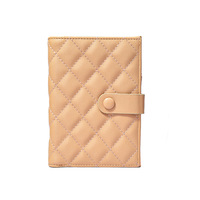 Porte-passeport personnalisé en cuir PU Saffiano avec logo sur mesure pour les voyages d'affaires