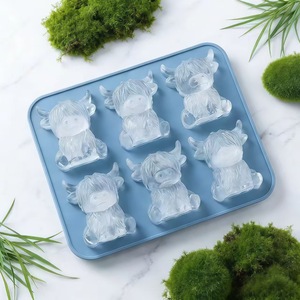 Molde de silicona para cubitos de <span class=keywords><strong>hielo</strong></span> con forma de vaca Highland, divertido molde 3D de vaca Highland, lindos moldes de animales, novedosos moldes de vaca para Pascua - Product Image 3