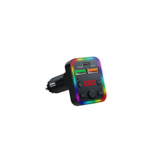 شاحن سيارة صغير مخصص P22 OEM بتقنية PD 3.0 سريع بـ 3 منافذ 15 واط شحن سريع USB-C بخرج 5 فولت/3 أمبير - Product Image 2