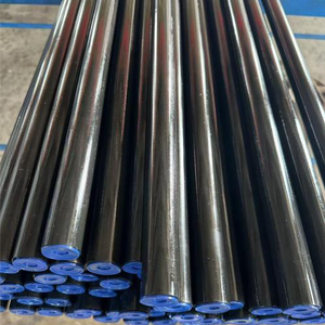 Tubería de Acero Aleado sin Costura de Alta Precisión - GB, Pared Gruesa, Resistente a Altas Presiones, Superficie Fosfatada Negra, Corte y Doblado - Product Image 2