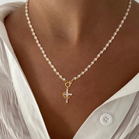 Collier de perles croisées personnalisé, tendance et de luxe léger, style rétro simple, best-seller transfrontalier Europe-Amérique