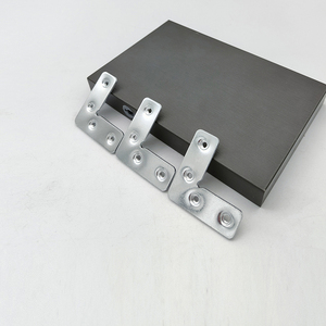 Supports d'angle en alliage d'aluminium simple en forme de L à 90 degrés pour meubles et accessoires de quincaillerie - Product Image 1