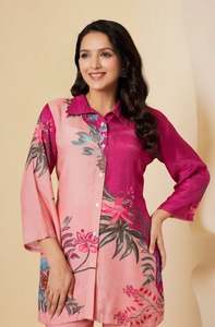 Ensemble coordonné décontracté élégant, ensemble en tissu doux au toucher, tenue d'université, ensemble coordonné pour femmes, mode tendance pour les jeunes, prix en solde - Product Image 2