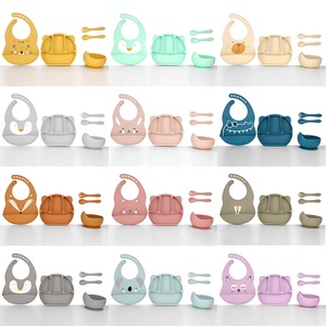 Suministros de alimentación de destete Led para bebé, babero estampado impermeable para niños pequeños, plato de silicona, cuchara y cuenco, juego de alimentación de bebé de silicona sin BPA - Product Image 5