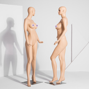 Maniquíes Femeninos de Piel Bronceada con Maquillaje en el Cabeza, en Varias Poses, para Exhibición de Ropa Interior - Product Image 4