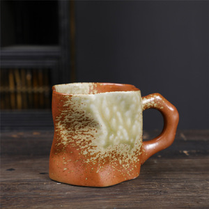 Mug vintage en céramique artisanale, tasse à café ou à lait en argile amusante, poterie rétro avec une capacité de 280 ml, idéal pour les cadeaux - Product Image 3