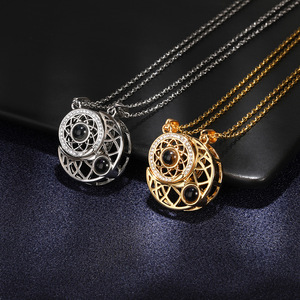 Collier de projection Soleil Lune Étoile, bijoux de fiançailles transfrontaliers, nouveau collier '<span class=keywords><strong>Je</strong></span> <span class=keywords><strong>t</strong></span>'<span class=keywords><strong>aime</strong></span>' en 100 langues pour hommes et femmes - Product Image 2